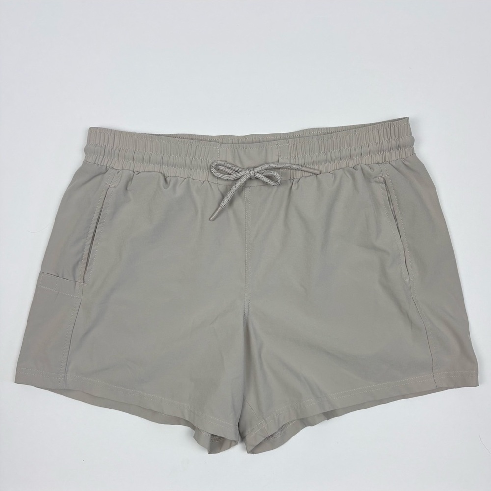 Avalanche Women’s Stretch Drawstring Athletic Shorts in Taupe